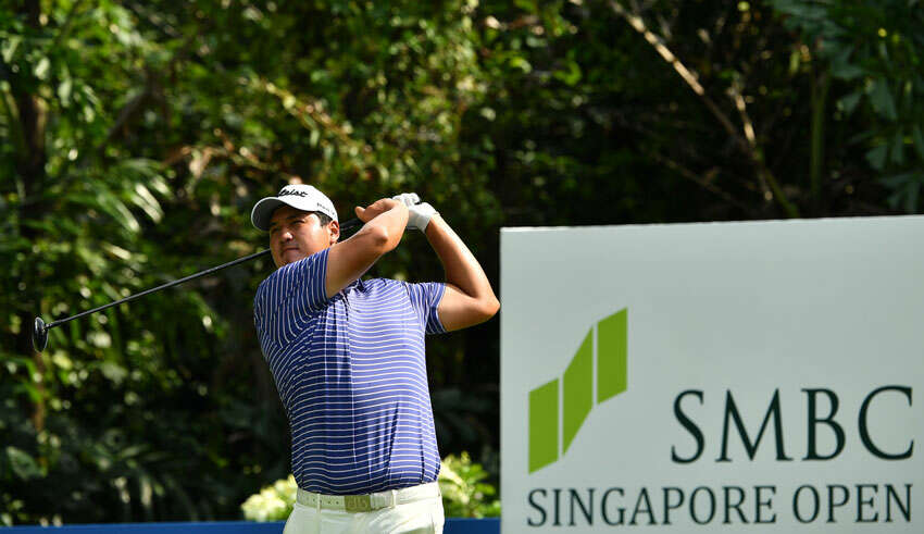 Sihwan Kim takes clubhouse lead